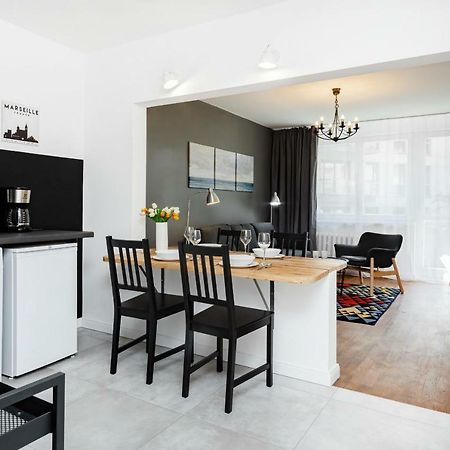 First Central Apartments By Noclegi Renters วอร์ซอ ภายนอก รูปภาพ